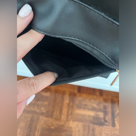 mini backpack in black. great for day trips/activities! - Picture 4 of 8